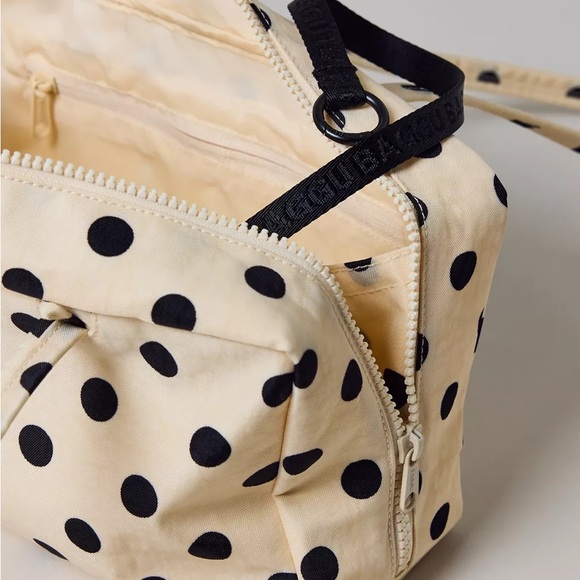 BAGGU Cream and Black Polka Dot - Nylon Bowler Bag - Picture 5 of 5